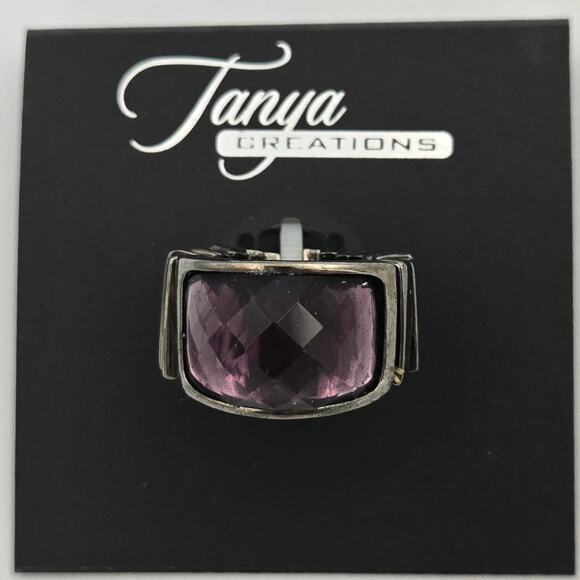Tanya Creations Large Purple Rhinestone and Silver Toned Stretchy Band Ring - Picture 1 of 8